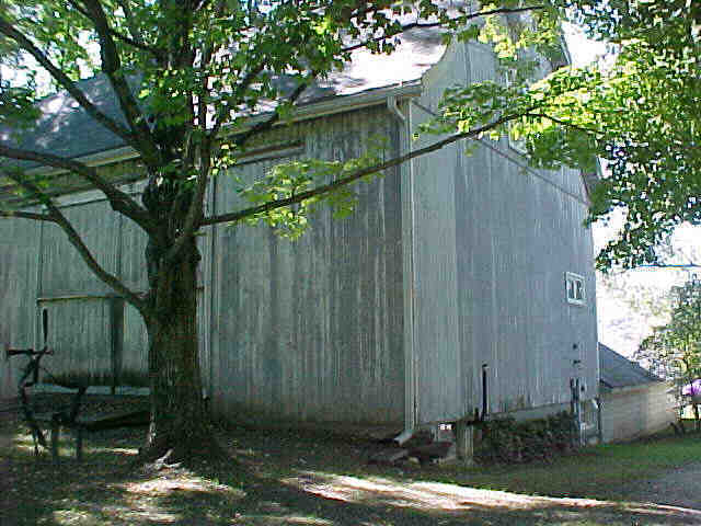 Building photograph for 183+187 INDIAN MOUNTAIN ROAD